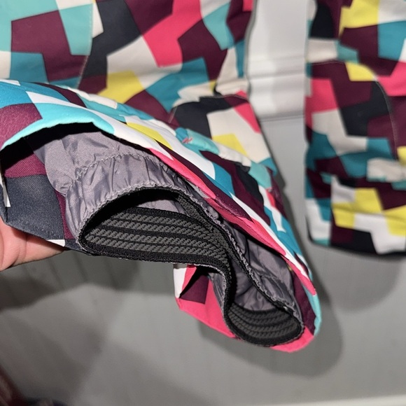 Obermeyer snow pants girl medium 10 12 worn winter ski play - Picture 3 of 7